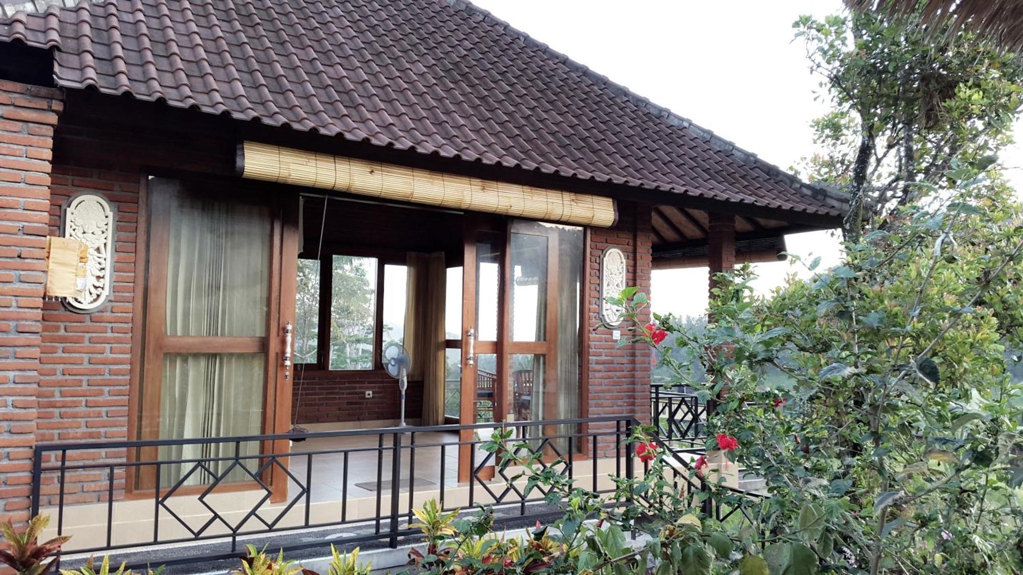Embang Homestay Sidemen  Exterior photo