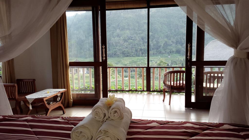 Embang Homestay Sidemen  Exterior photo