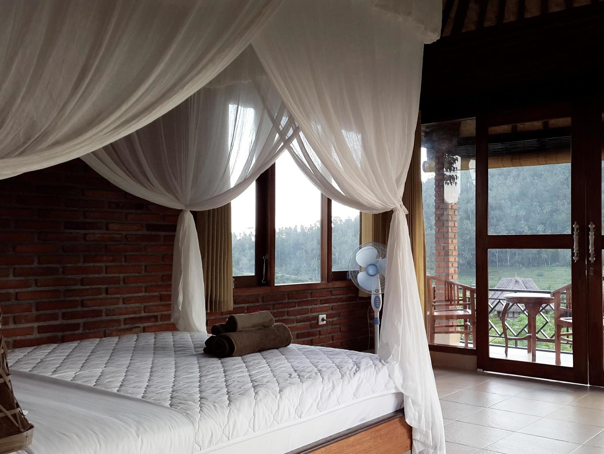 Embang Homestay Sidemen  Exterior photo
