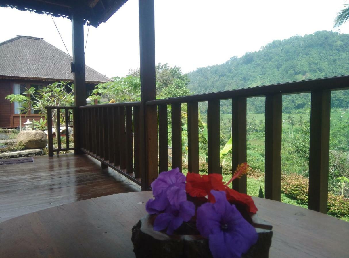 Embang Homestay Sidemen  Exterior photo